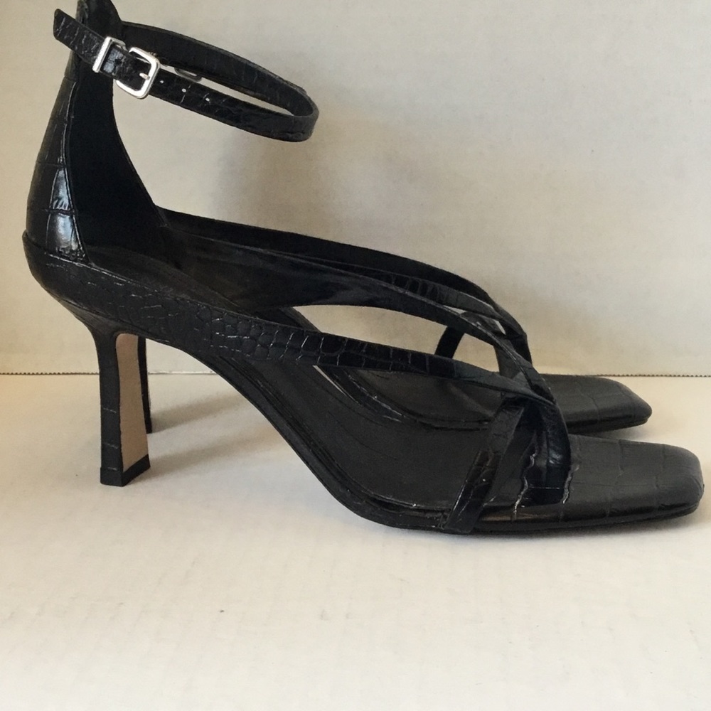 Gianni Bini Franiquie Croc Embossed Thong High Heels  Sandals